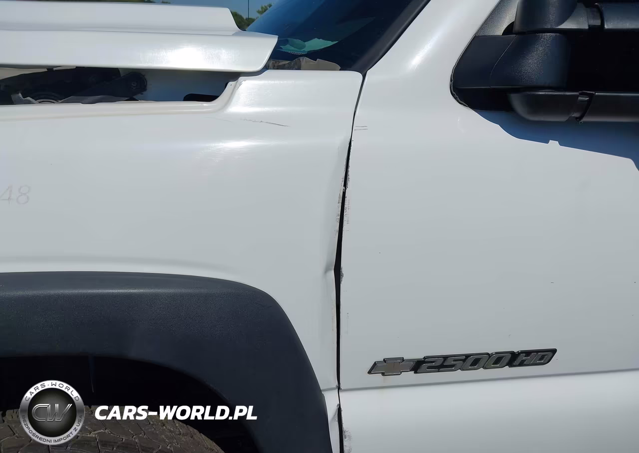 2005 Chevrolet Silverado 2500Hd Work Truck VIN:1GCHC24U95E303212 - 15