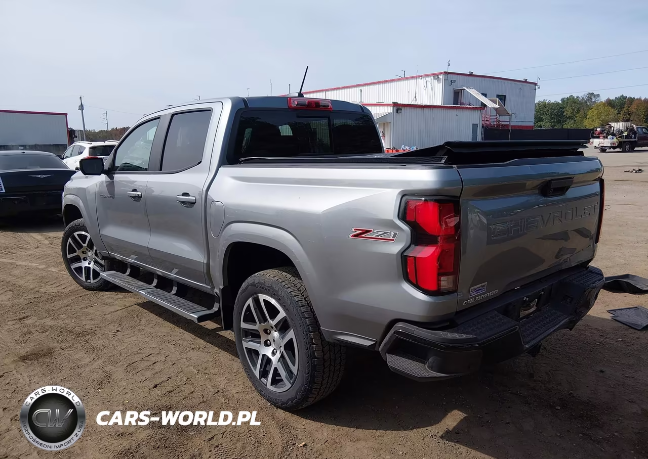 2024 Chevrolet Colorado 4Wd Z71 VIN:1GCPTDEK1R1242472 - 3