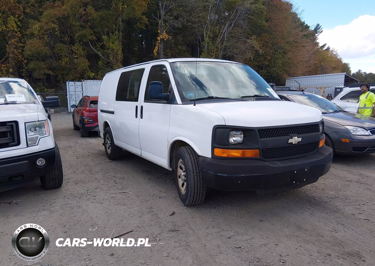 2013 Chevrolet Express 1500 Work Van VIN:1GCSHAF42D1193480 - 1