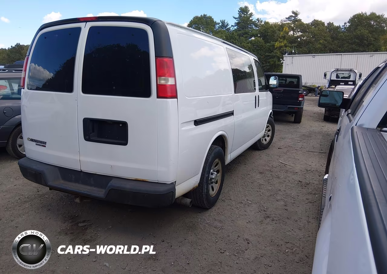 2013 Chevrolet Express 1500 Work Van VIN:1GCSHAF42D1193480 - 4
