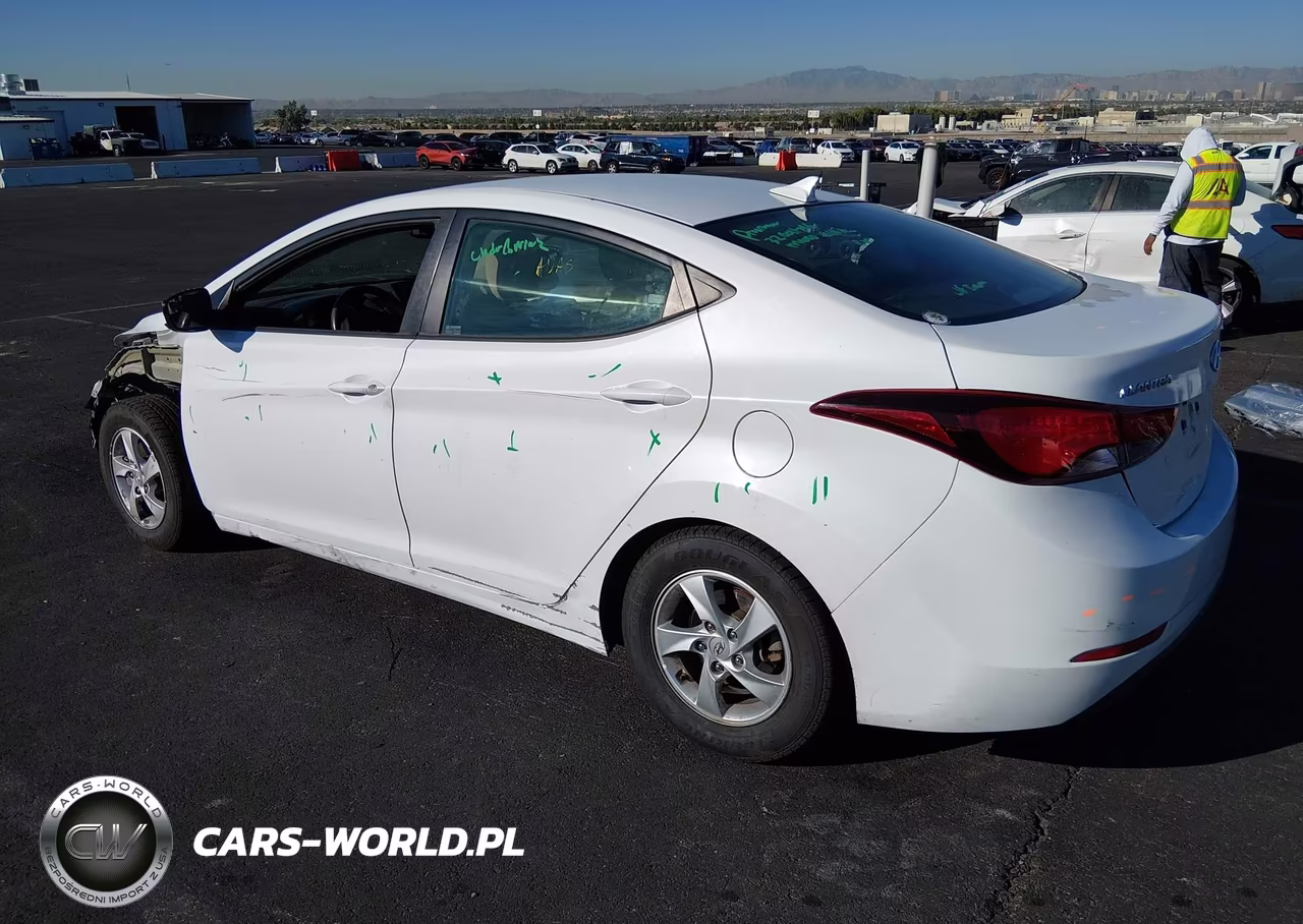 2015 Hyundai Elantra Se VIN:5NPDH4AE0FH618488 - 3