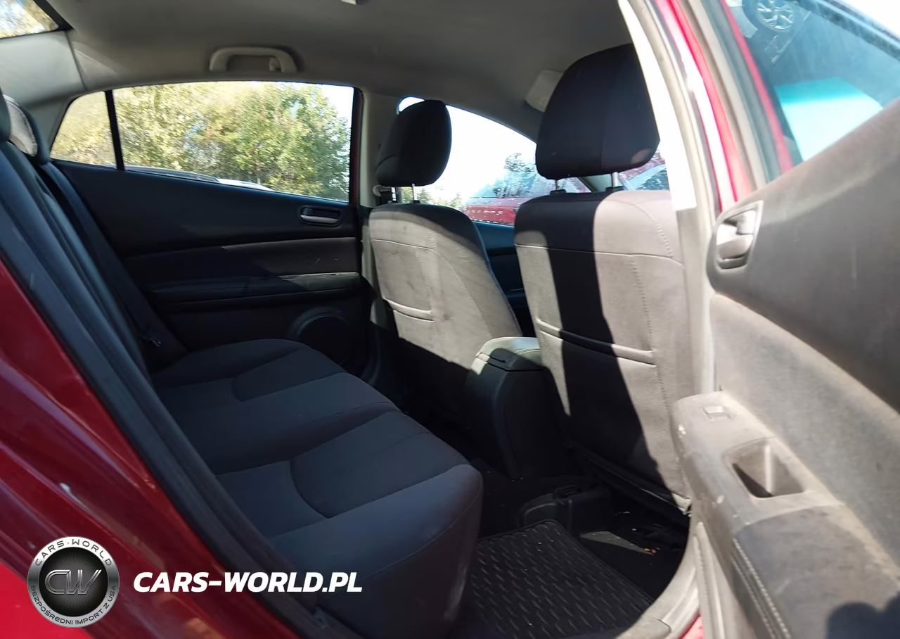 2011 Mazda Mazda6 I Sport VIN:1YVHZ8BH0B5M01204 - 8