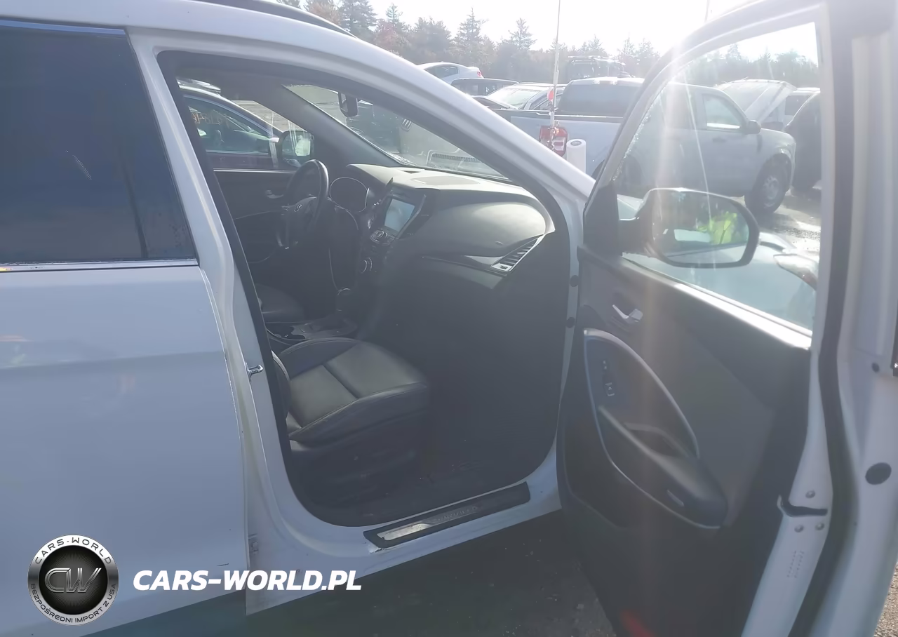2016 Hyundai Santa Fe Limited VIN:KM8SRDHFXGU137332 - 5