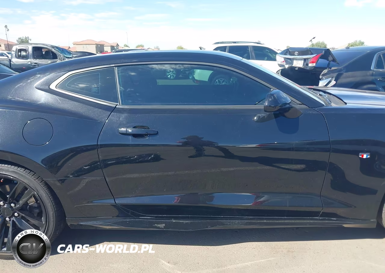 2018 Chevrolet Camaro 1Lt VIN:1G1FB1RSXJ0183562 - 13