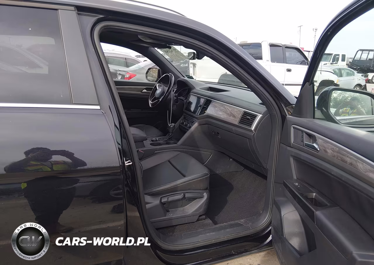 2020 Volkswagen Atlas Cross Sport 3.6L V6 Se W-Technology-3.6L V6 Se W-Technology R-Line VIN:1V26E2CA0LC212104 - 5