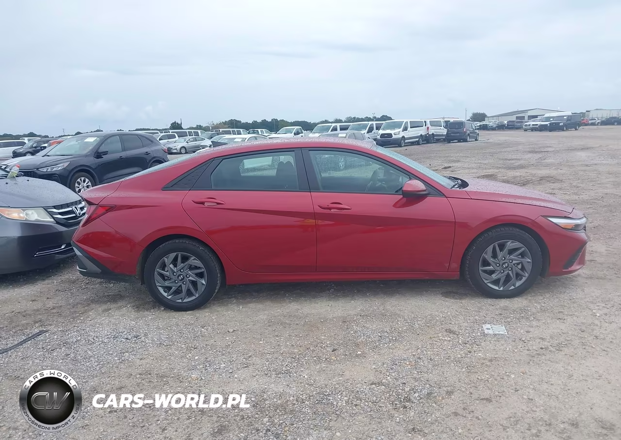 2024 Hyundai Elantra Sel VIN:KMHLM4DG5RU742931 - 13