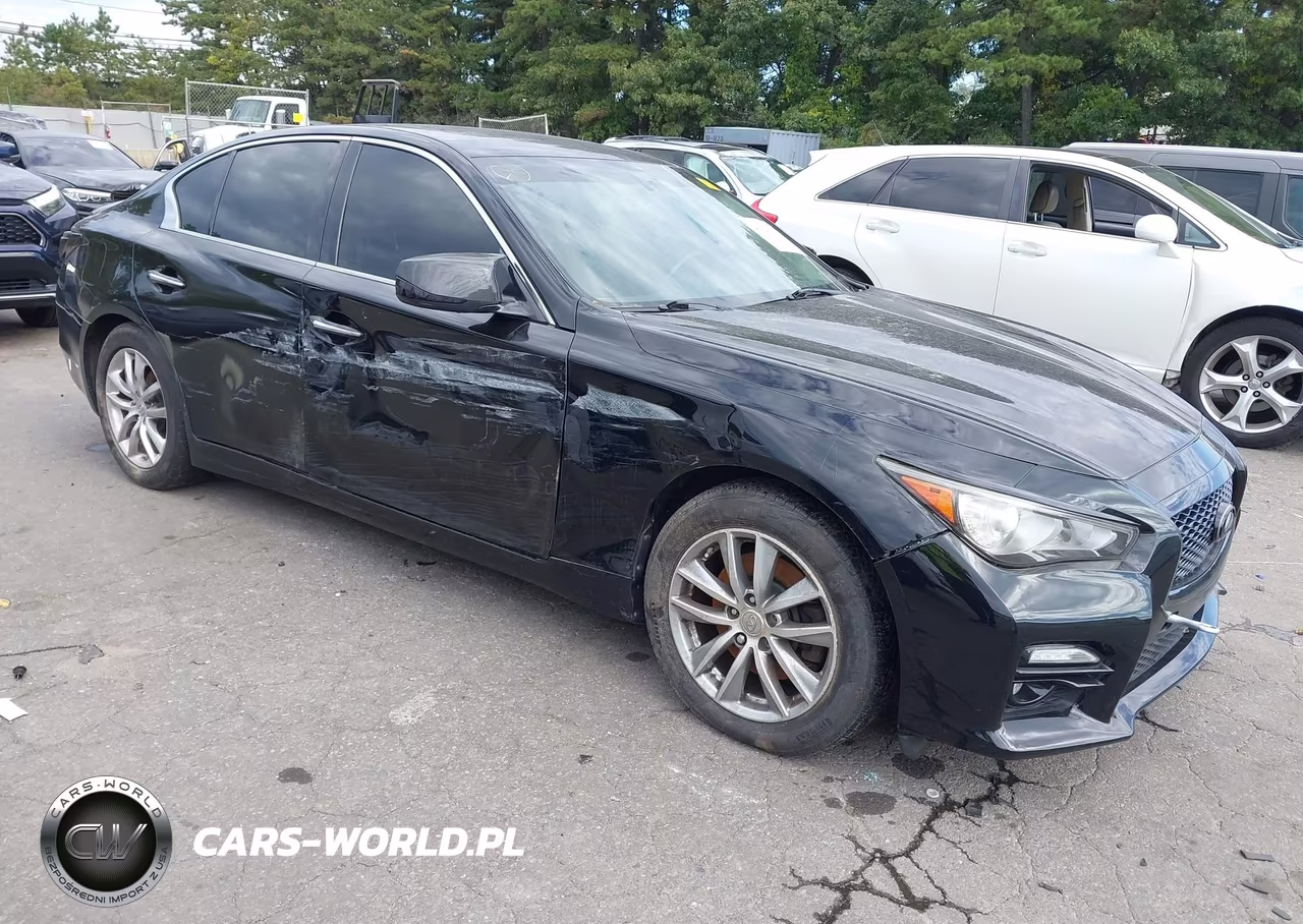 2015 Infiniti Q50 Premium – zdjęcie 1 z 17