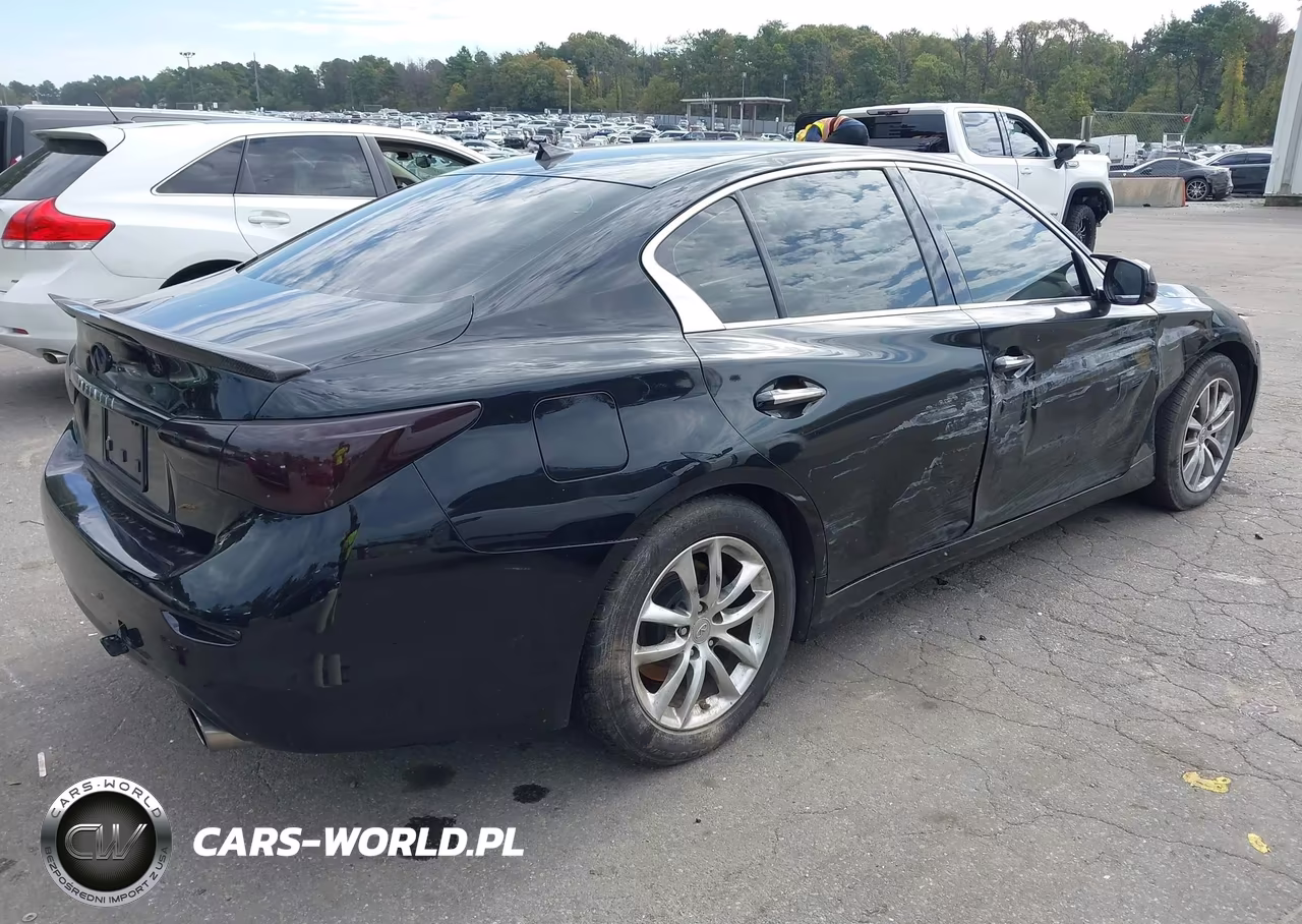 2015 Infiniti Q50 Premium VIN:JN1BV7AR3FM423787 - 4