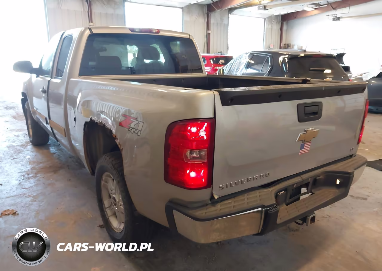 2008 Chevrolet Silverado 1500 Lt1 VIN:2GCEK19J781137969 - 3