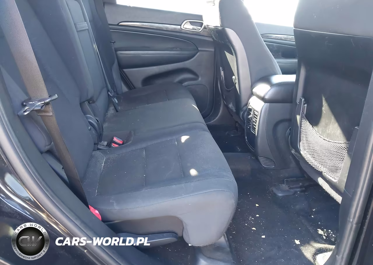 2012 Jeep Grand Cherokee Laredo VIN:1C4RJEAGXCC360327 - 8