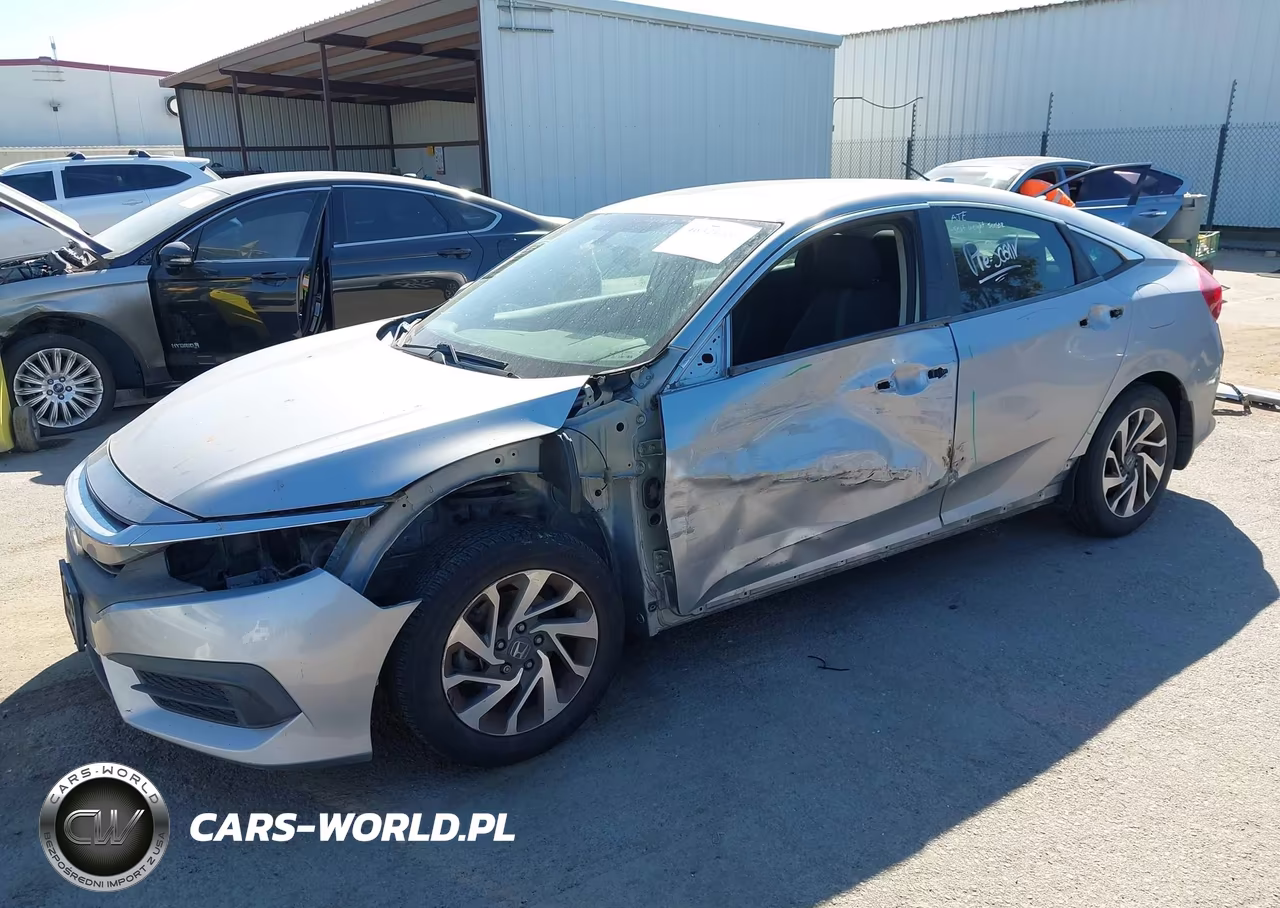 2018 Honda Civic Ex VIN:2HGFC2F77JH532099 - 2