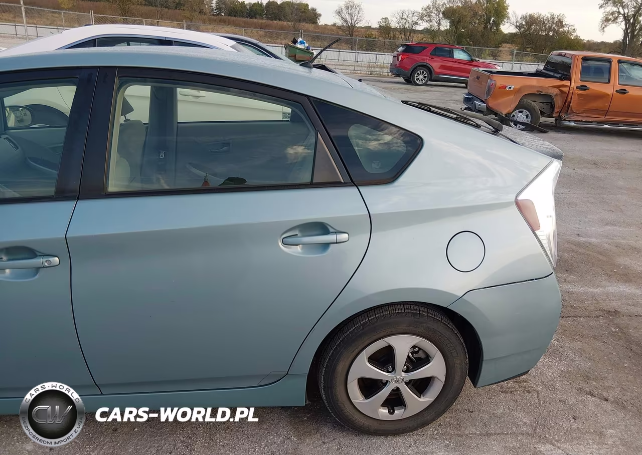 2012 Toyota Prius Two VIN:JTDKN3DU9C5396882 - 21