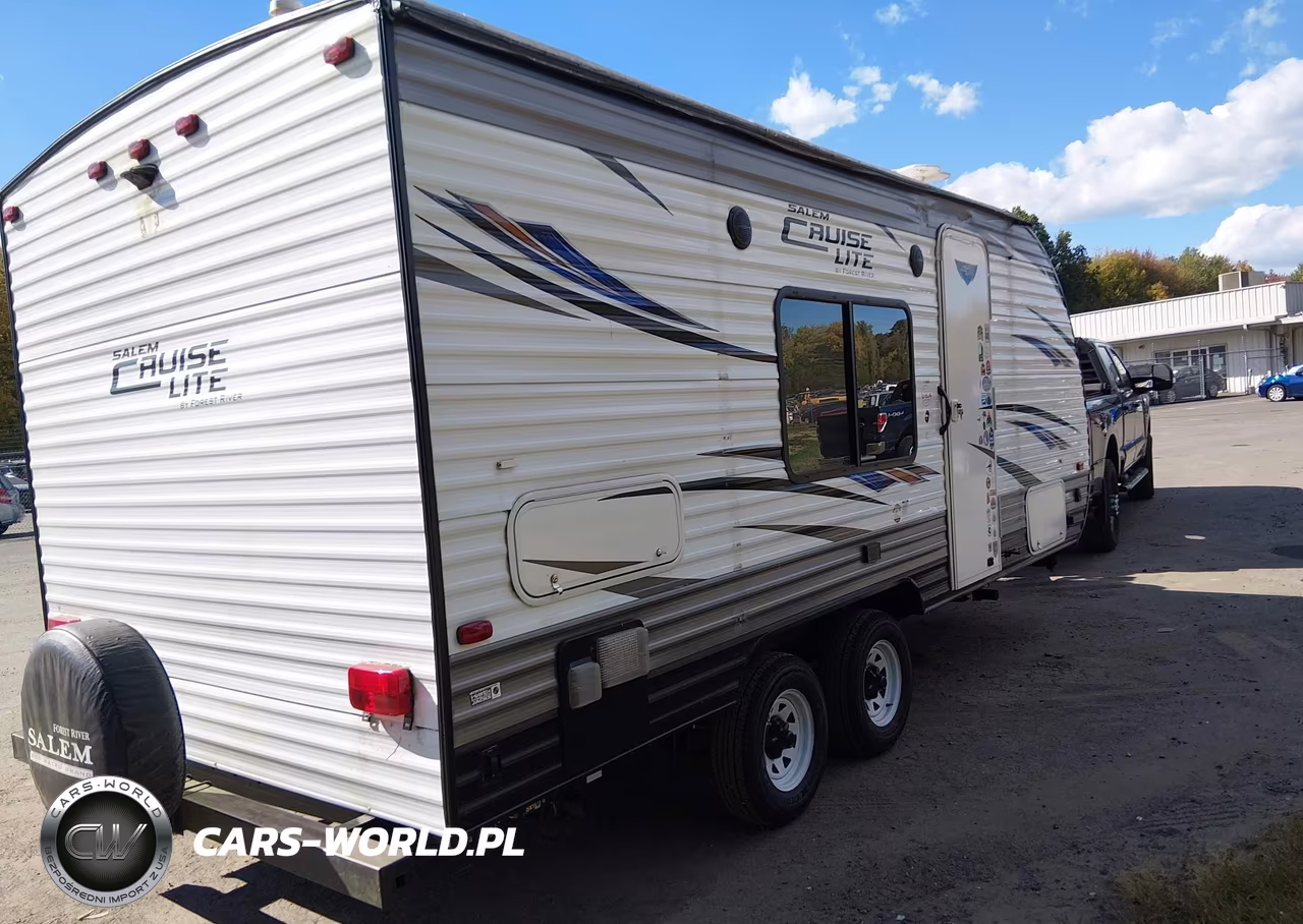 2018 Forest River Other VIN:4X4TSM721J7417233 - 4