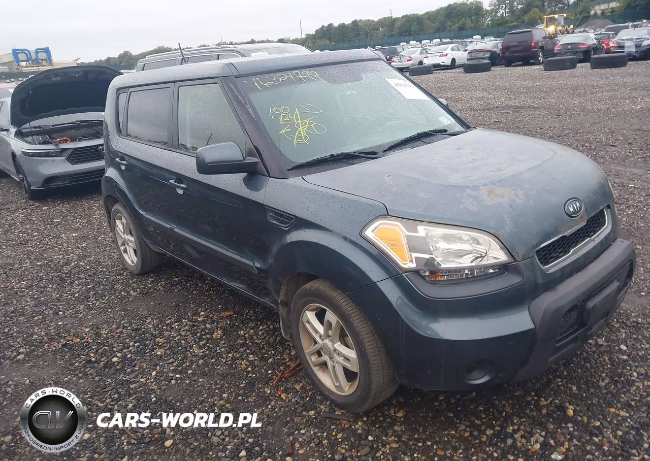 2011 Kia Soul + VIN:KNDJT2A21B7227604 - 6