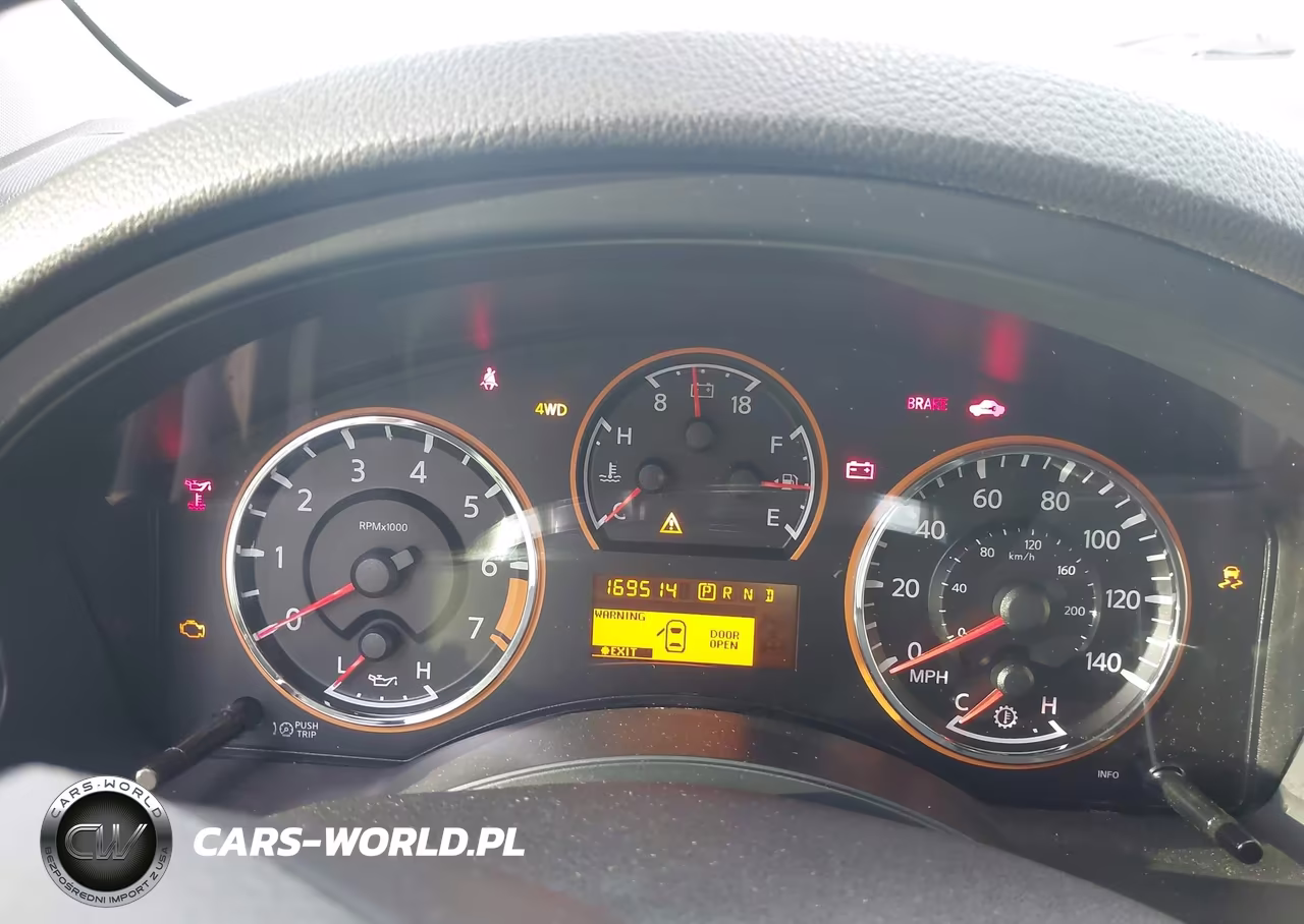 2015 Nissan Armada Platinum VIN:5N1AA0NE8FN623394 - 7
