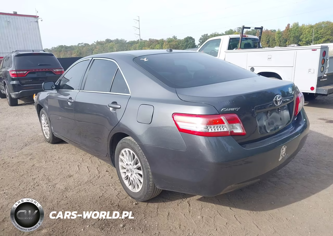 2010 Toyota Camry Le VIN:4T1BF3EK0AU024453 - 3