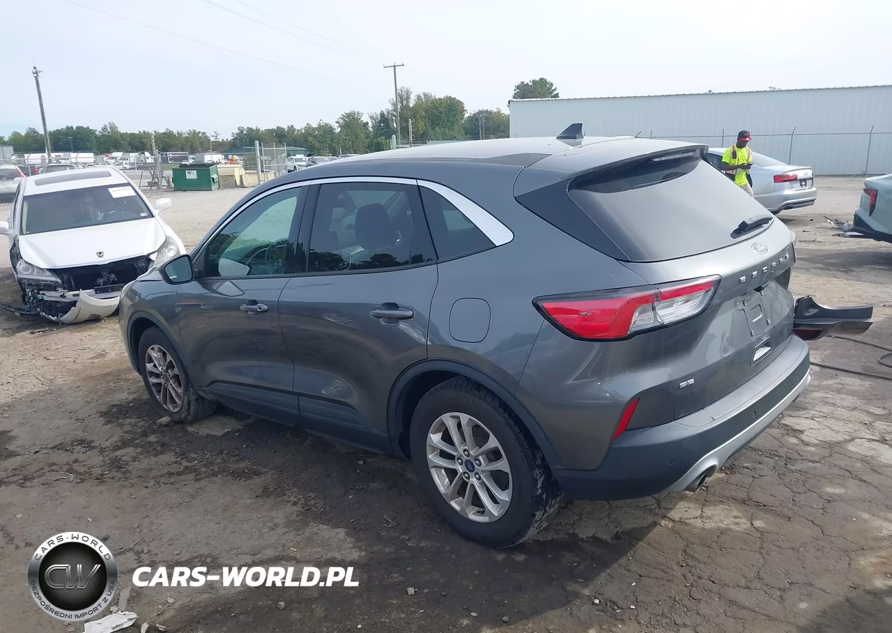 2021 Ford Escape Se VIN:1FMCU0G64MUA85303 - 3