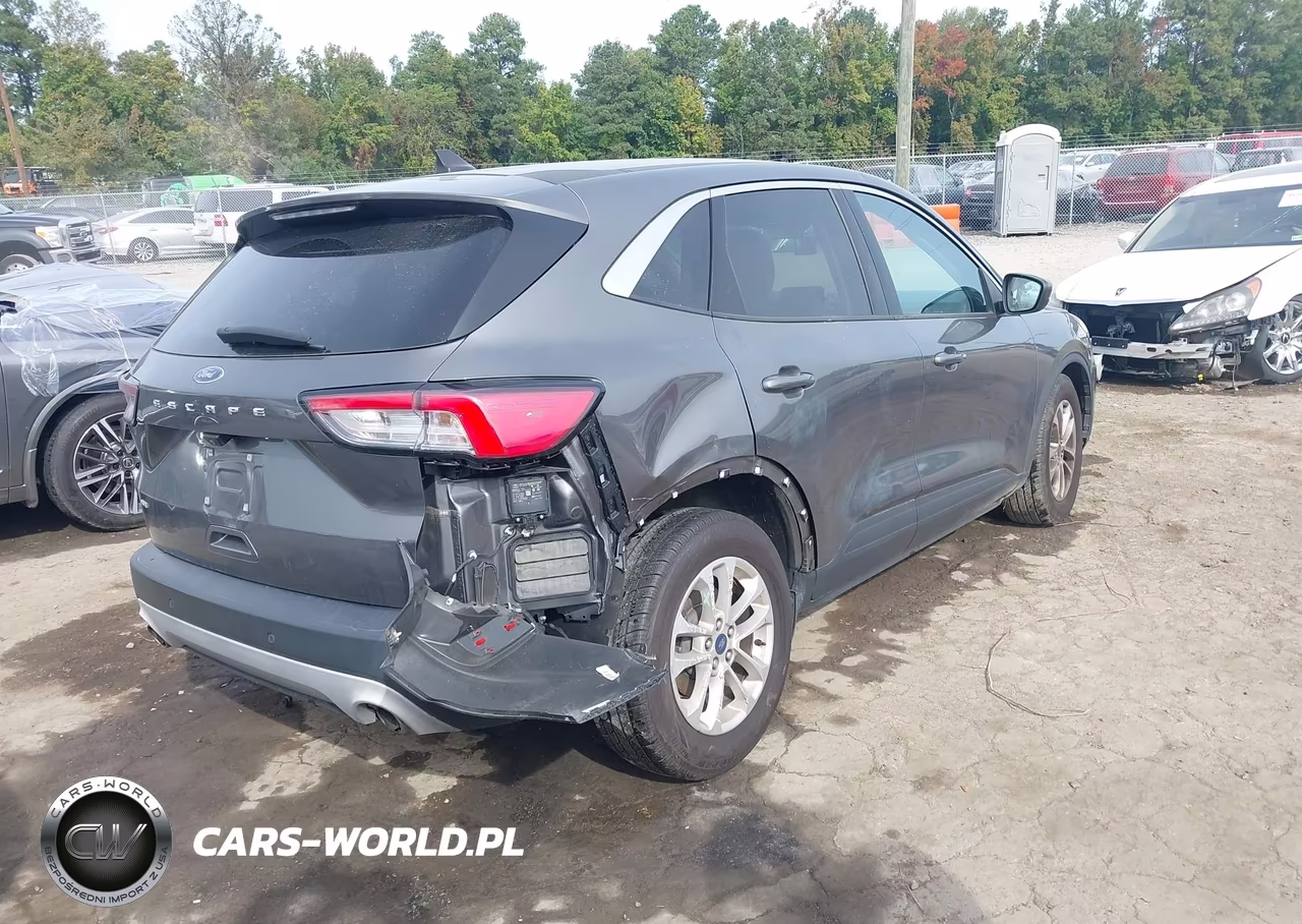 2021 Ford Escape Se VIN:1FMCU0G64MUA85303 - 4