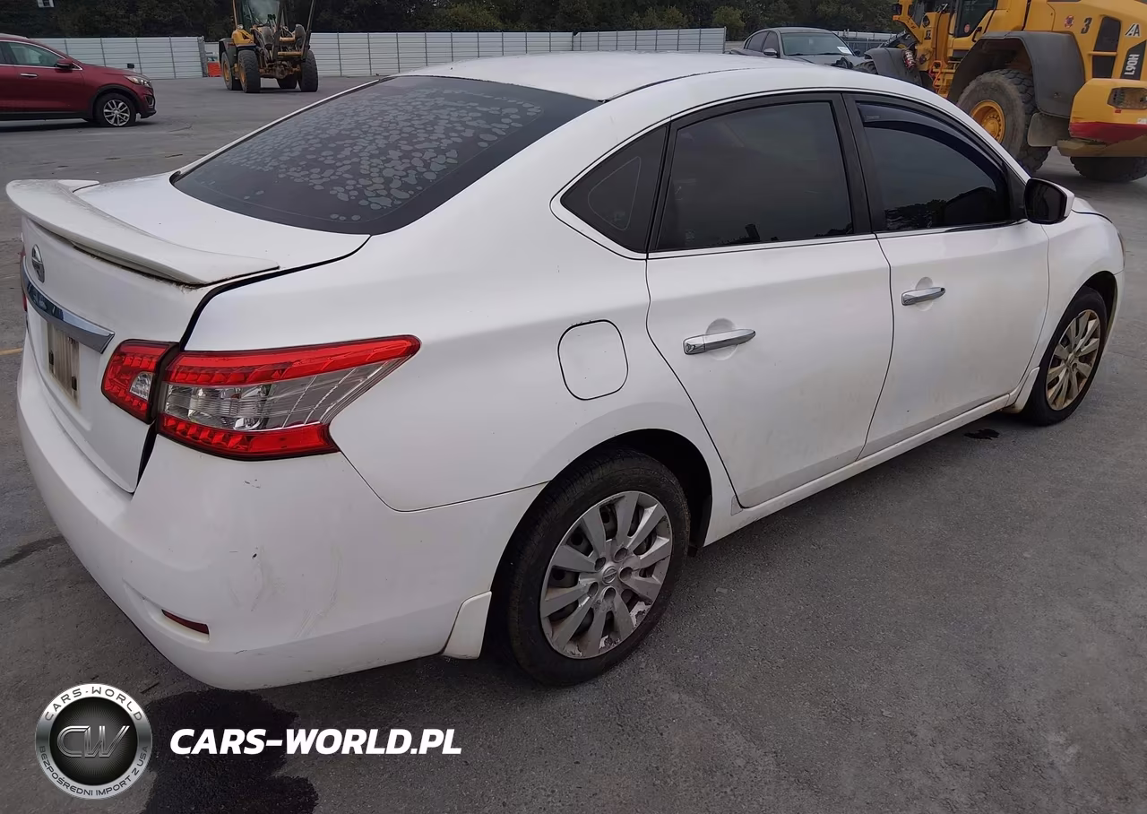2015 Nissan Sentra S VIN:3N1AB7AP1FY257866 - 4