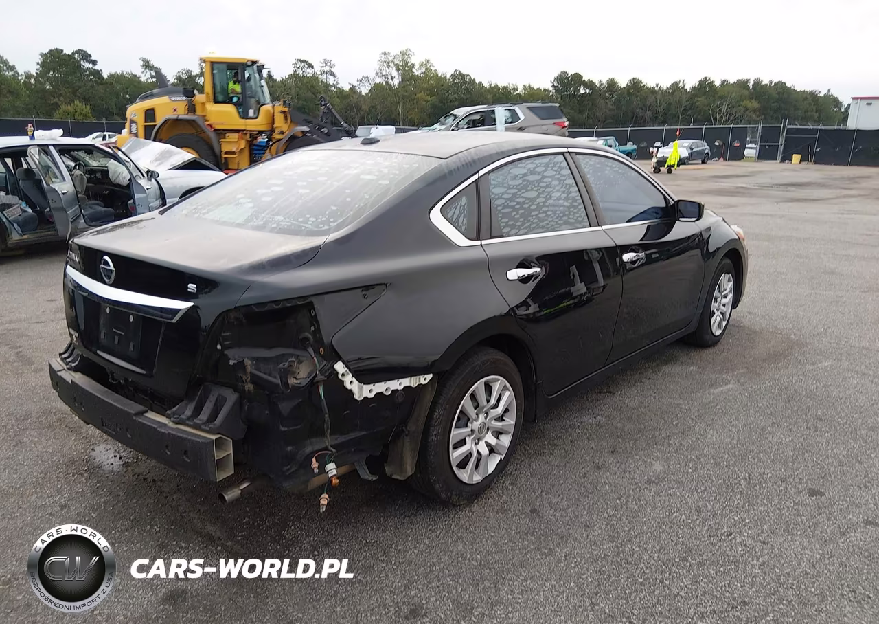 2015 Nissan Altima 2.5 S VIN:1N4AL3AP0FC219790 - 4
