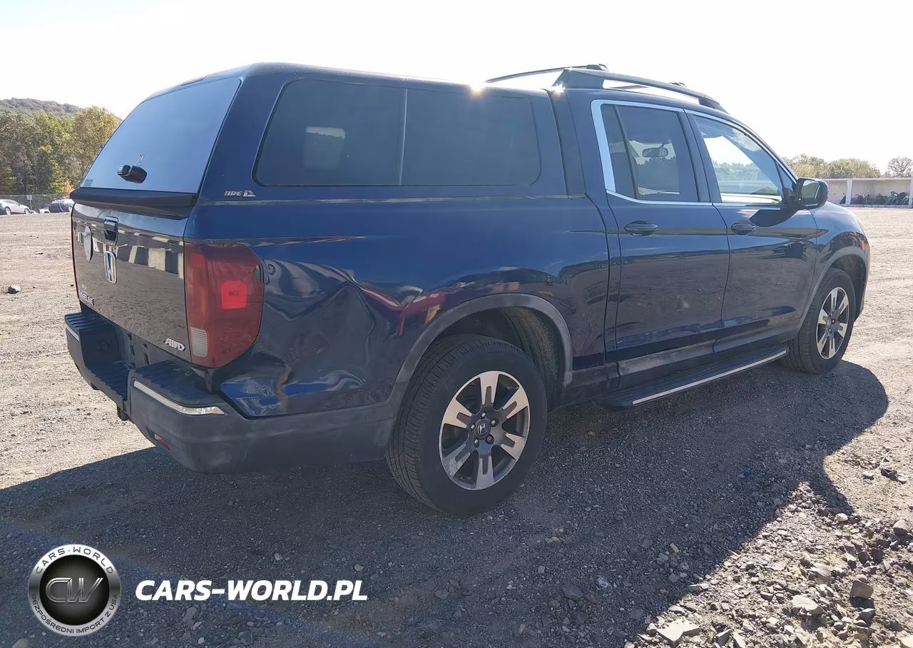 2017 Honda Ridgeline Rtl VIN:5FPYK3F57HB013639 - 4