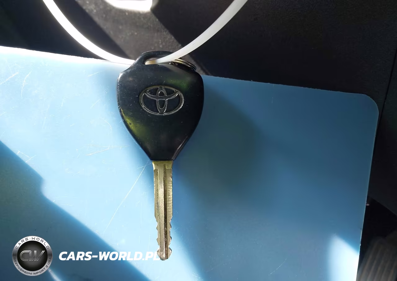 2010 Toyota Yaris VIN:JTDJT4K31A5319647 - 11