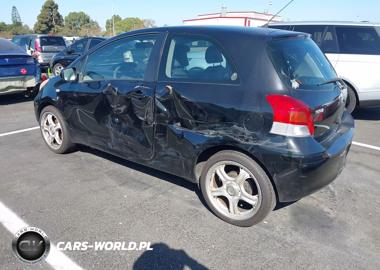 2010 Toyota Yaris VIN:JTDJT4K31A5319647 - 3