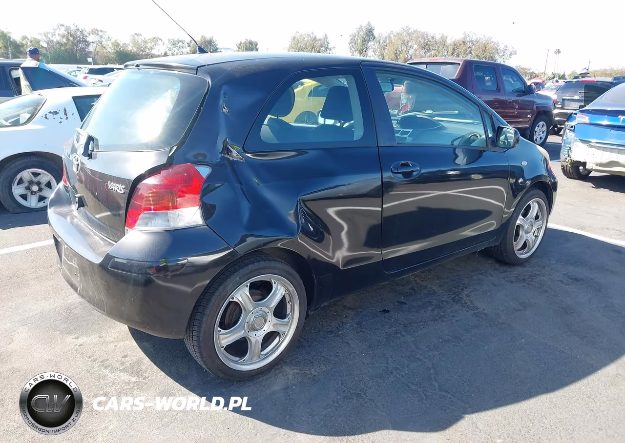 2010 Toyota Yaris VIN:JTDJT4K31A5319647 - 4