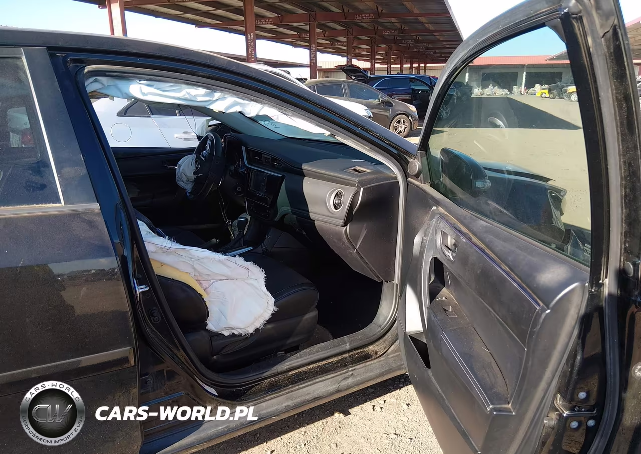 2018 Toyota Corolla Se VIN:2T1BURHE5JC997120 - 5