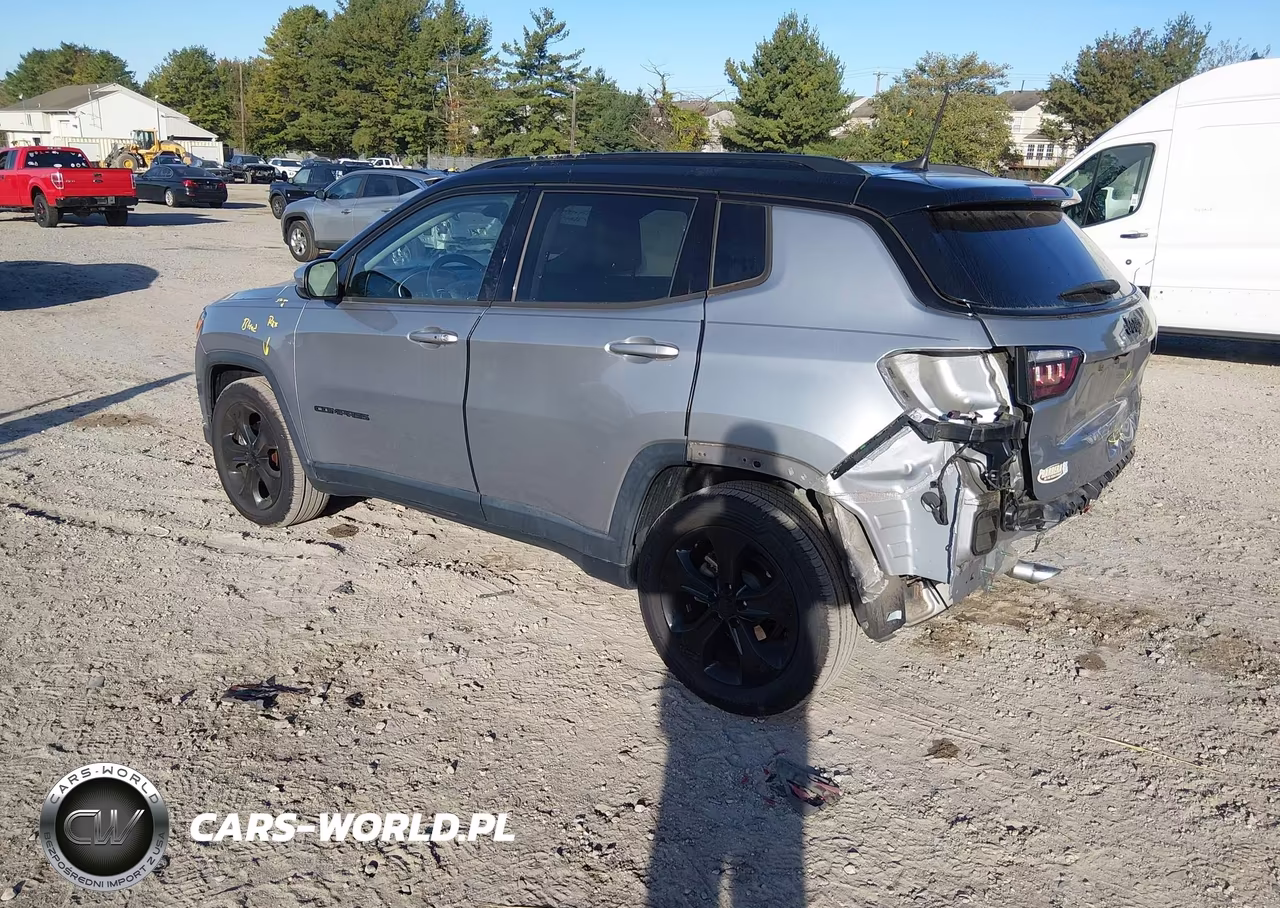 2018 Jeep Compass Altitude Fwd VIN:3C4NJCBB4JT461452 - 3