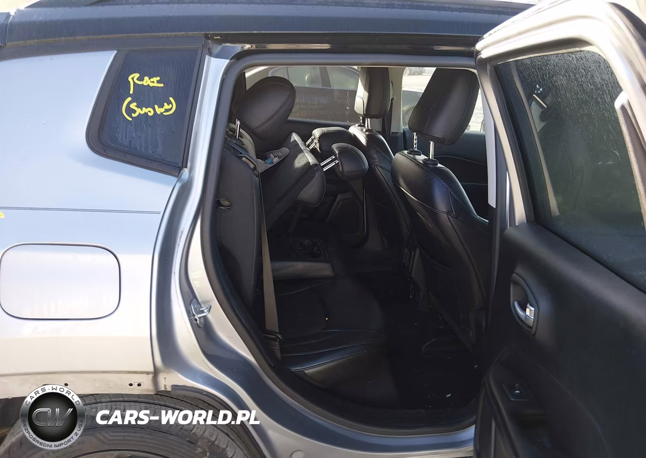 2018 Jeep Compass Altitude Fwd VIN:3C4NJCBB4JT461452 - 8