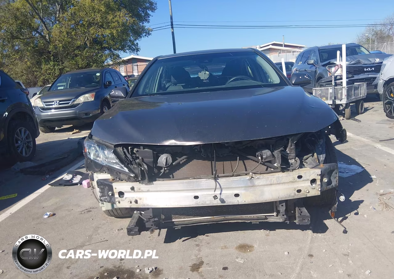 2018 Toyota Camry Le VIN:4T1B11HK5JU540399 - 6