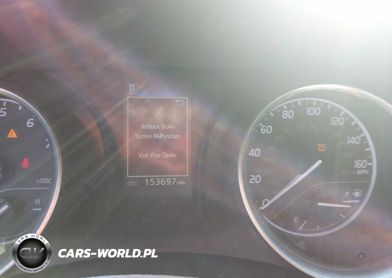 2018 Toyota Camry Le VIN:4T1B11HK5JU540399 - 7