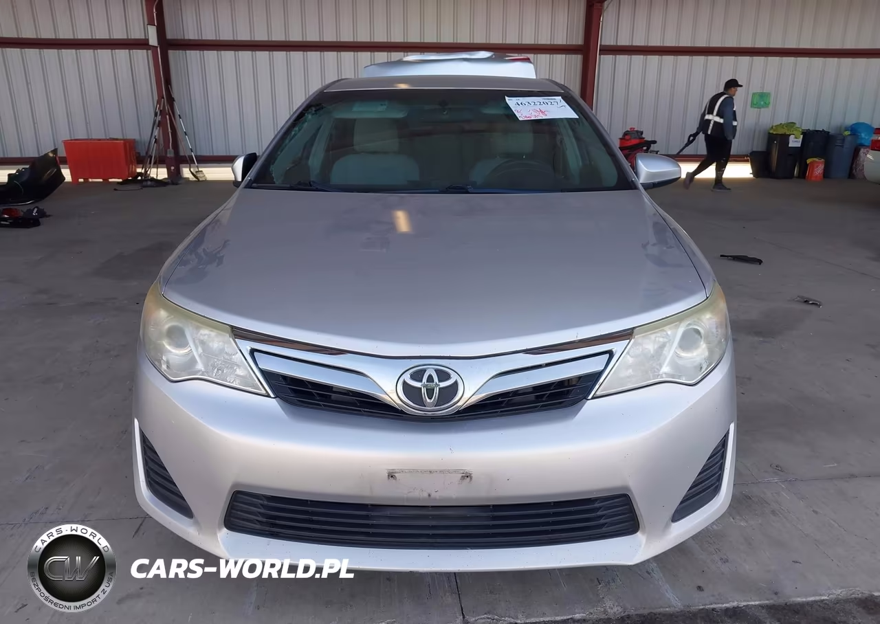 2014 Toyota Camry Le VIN:4T4BF1FK7ER415520 - 12