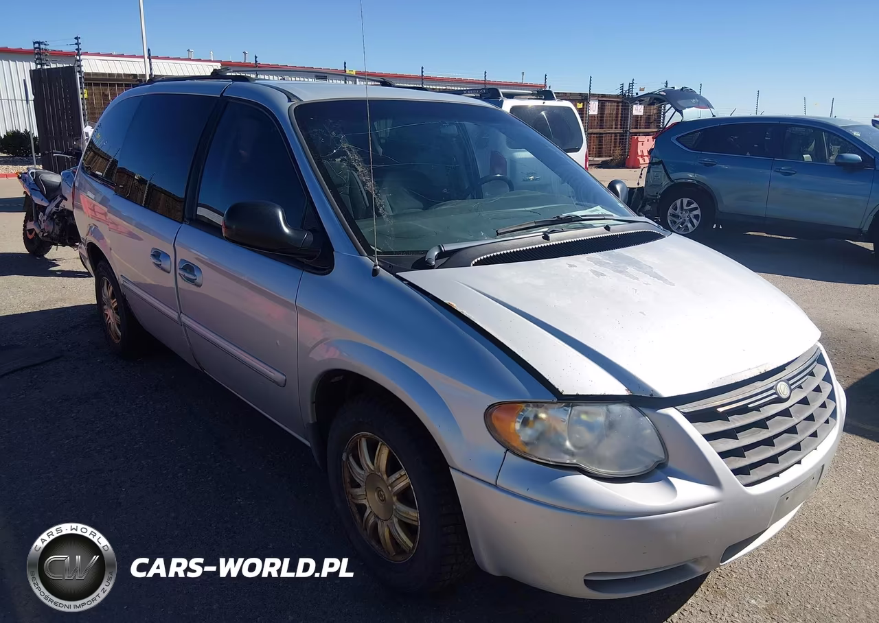 2006 Chrysler Town & Country Touring VIN:2A8GP54L26R785284 - 1