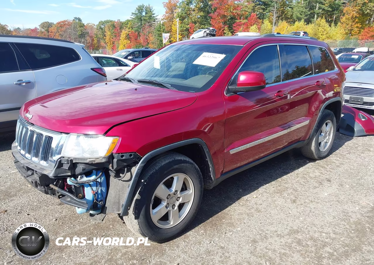 2013 Jeep Grand Cherokee Laredo VIN:1C4RJFAG8DC555365 - 2