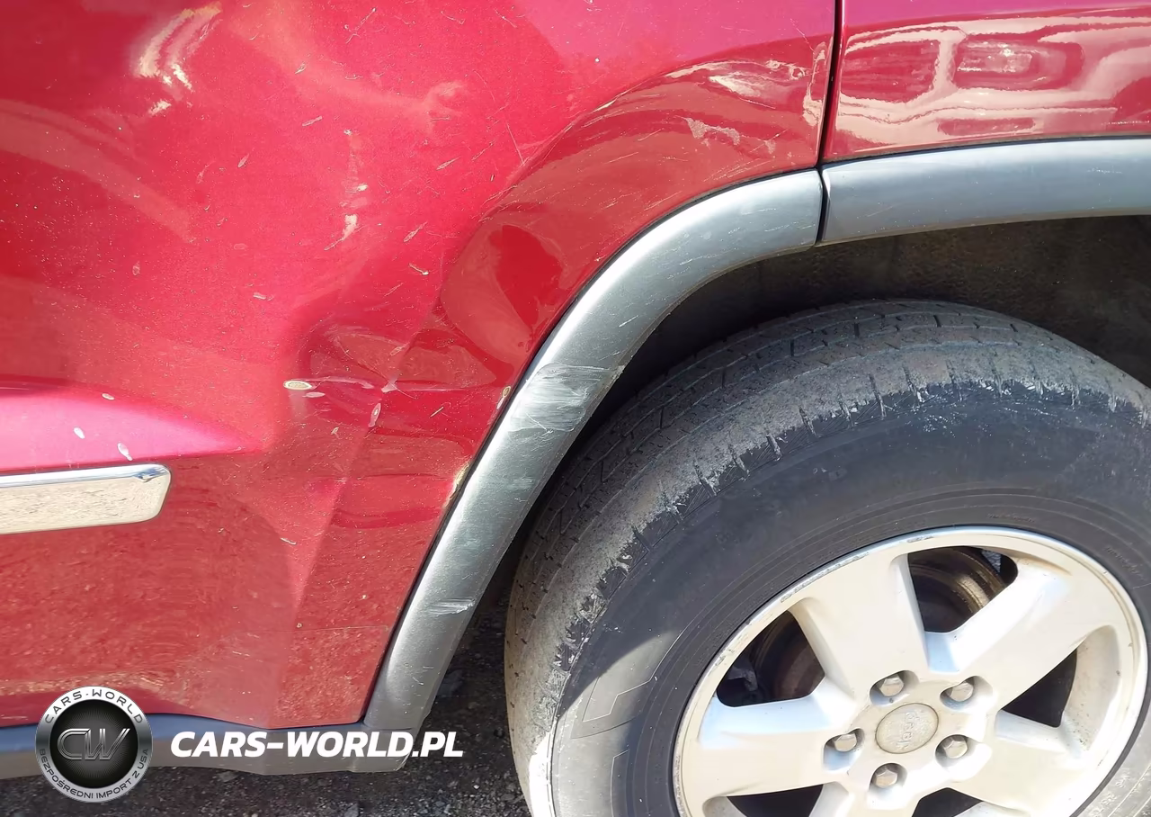 2013 Jeep Grand Cherokee Laredo VIN:1C4RJFAG8DC555365 - 21