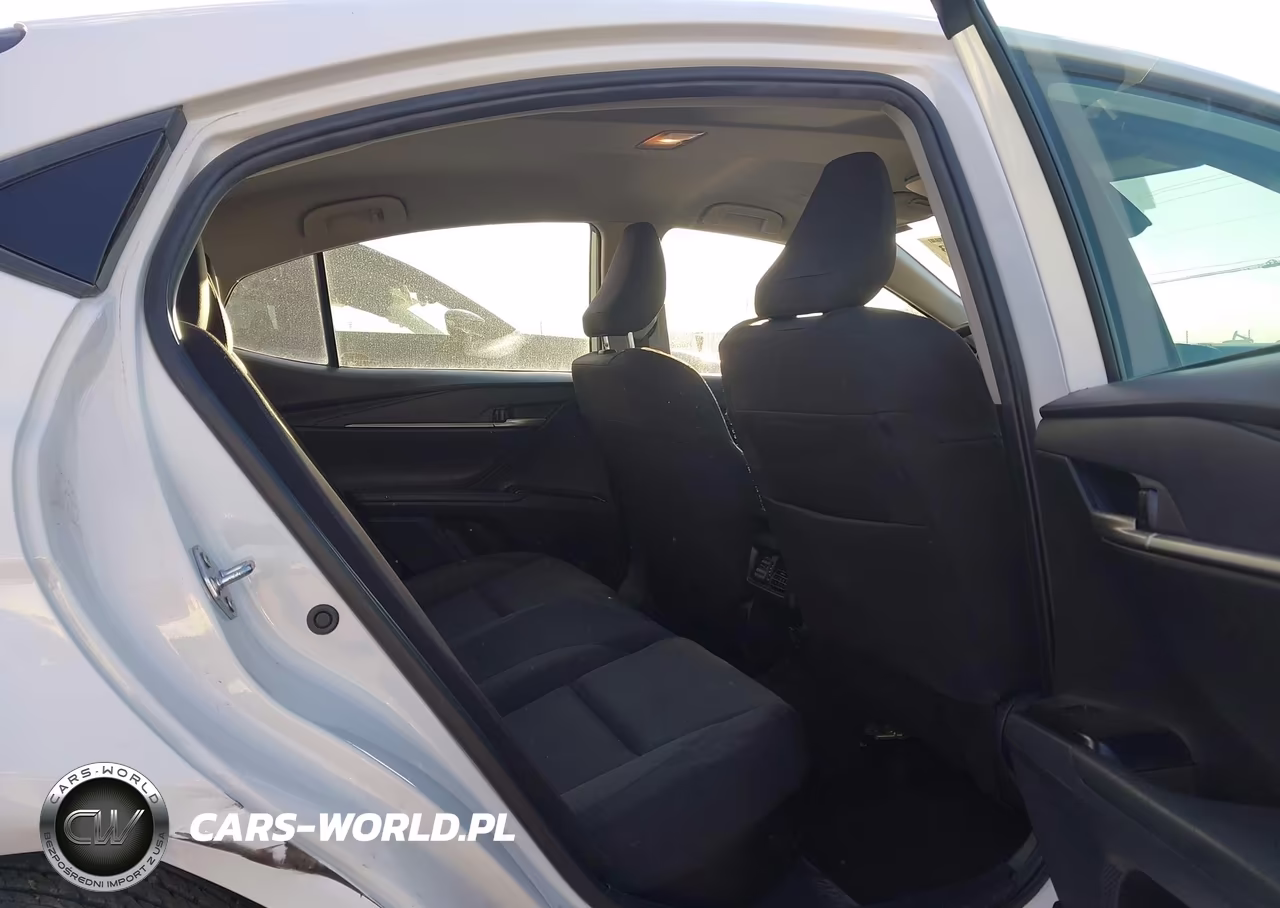 2025 Toyota Camry Le VIN:4T1DAACK9SU121148 - 8