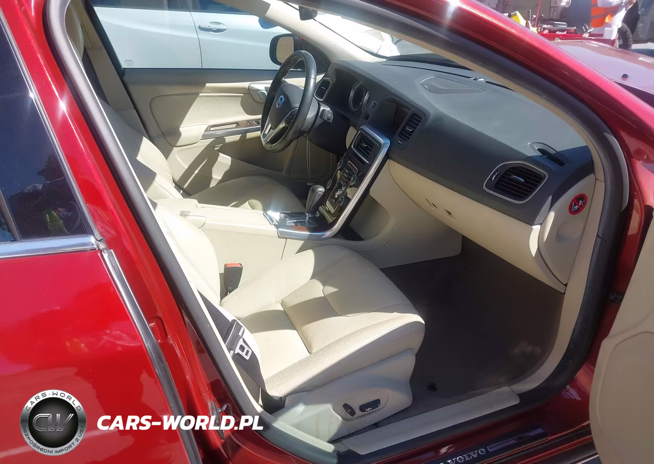 2012 Volvo S60 T5 VIN:YV1622FS0C2025153 - 5