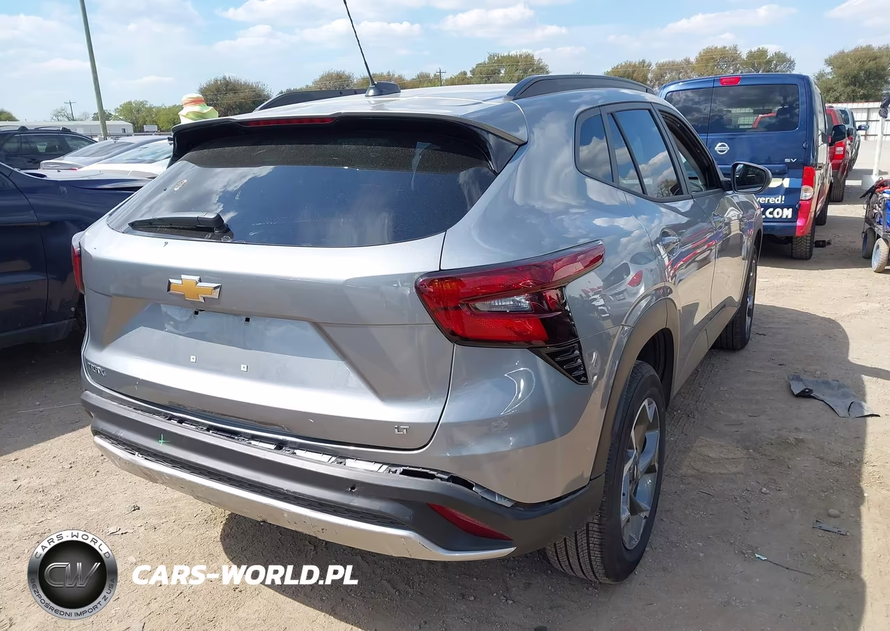 2026 Chevrolet Trax Fwd Lt VIN:KL77LHEP4TC069722 - 4