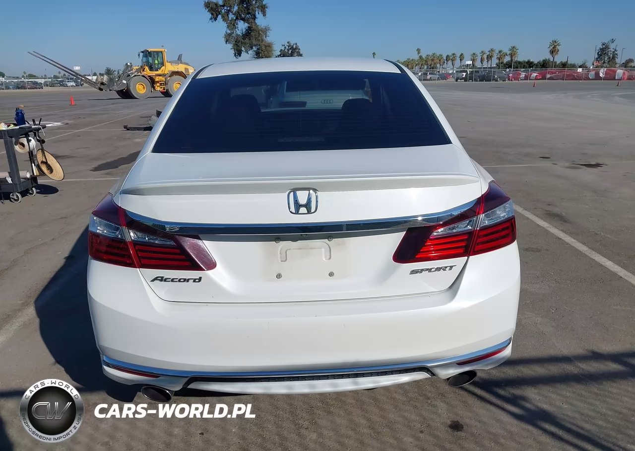 2017 Honda Accord Sport VIN:1HGCR2F50HA003666 - 16