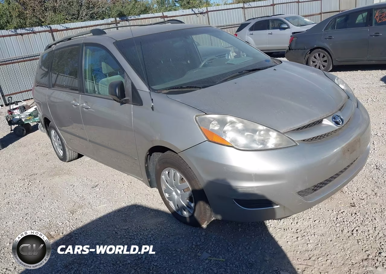 2007 Toyota Sienna Le – zdjęcie 1 z 12
