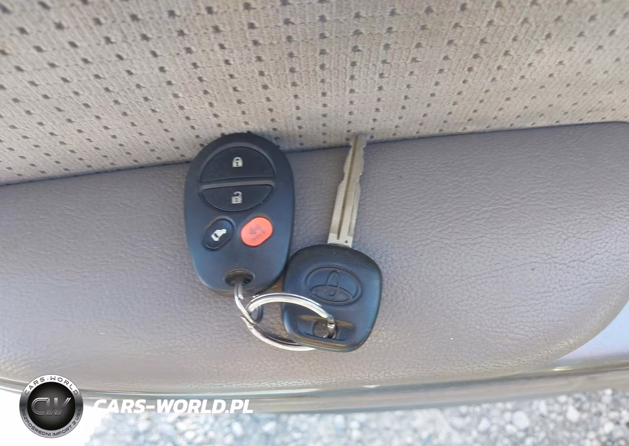 2007 Toyota Sienna Le VIN:5TDZK23C97S076780 - 11