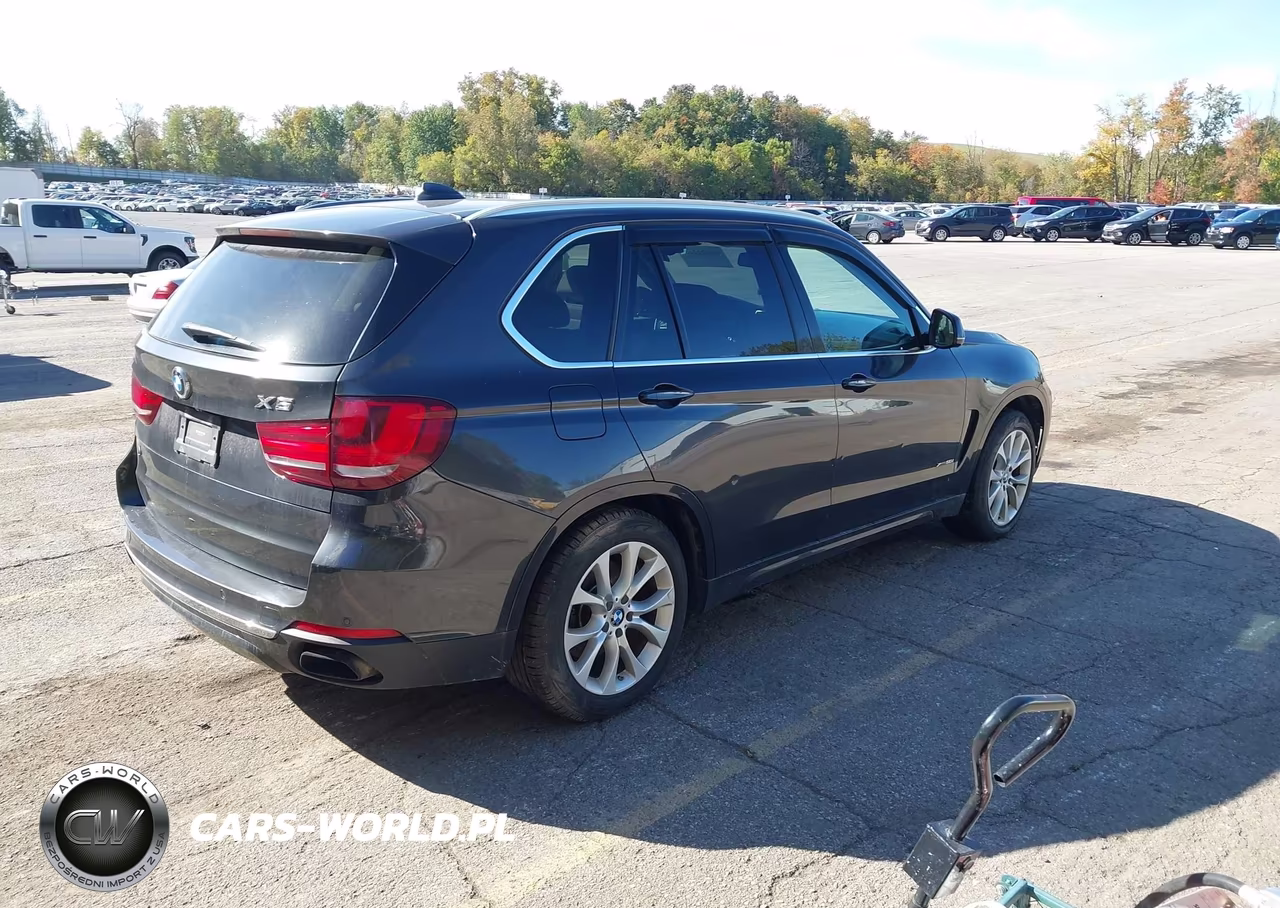 2015 BMW X5 xDrive50I VIN:5UXKR6C51F0J77950 - 4