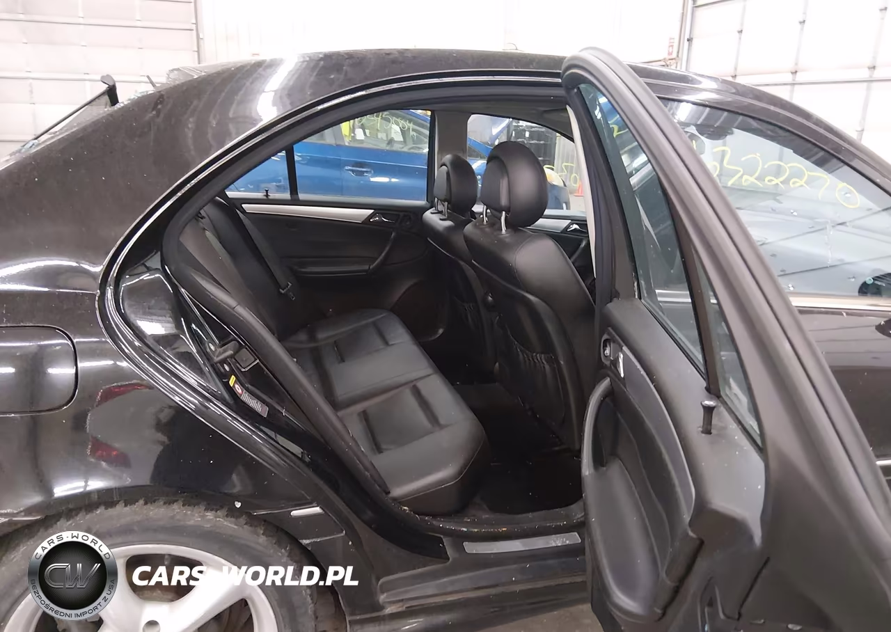 2005 Mercedes-Benz C 230 Kompressor Sport VIN:WDBRF40J15F596342 - 8