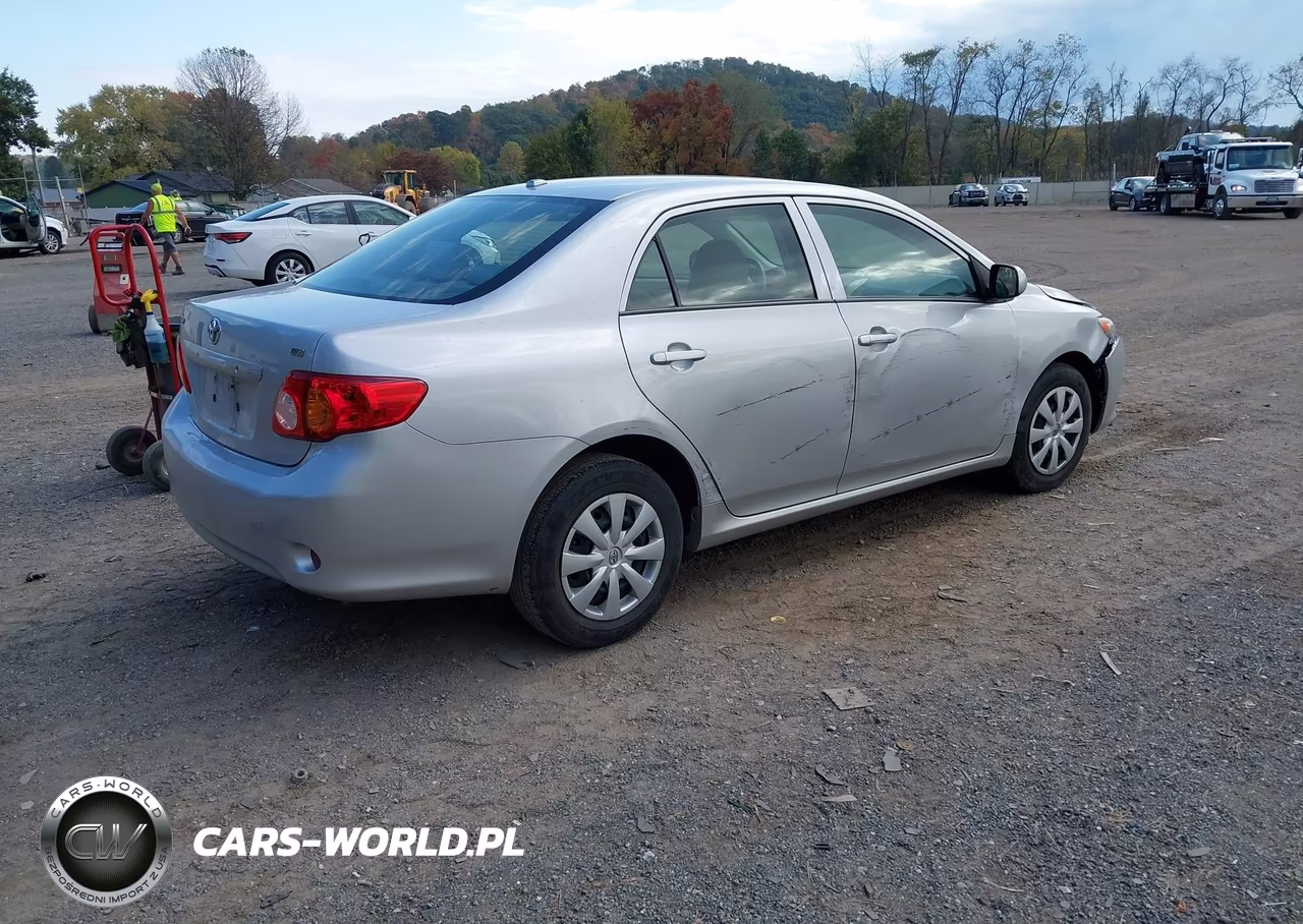 2010 Toyota Corolla Le VIN:2T1BU4EE0AC278915 - 4