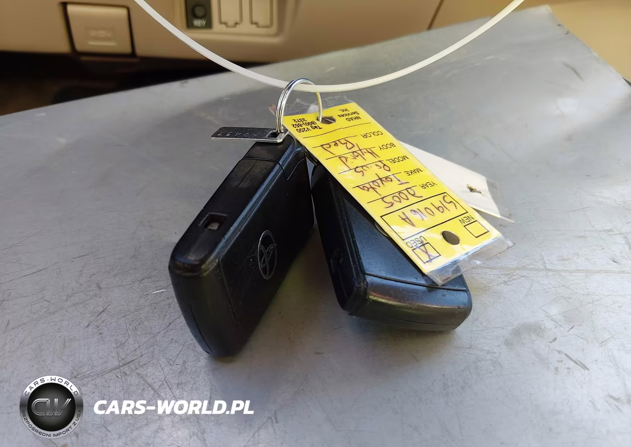 2005 Toyota Prius VIN:JTDKB20U653108971 - 11