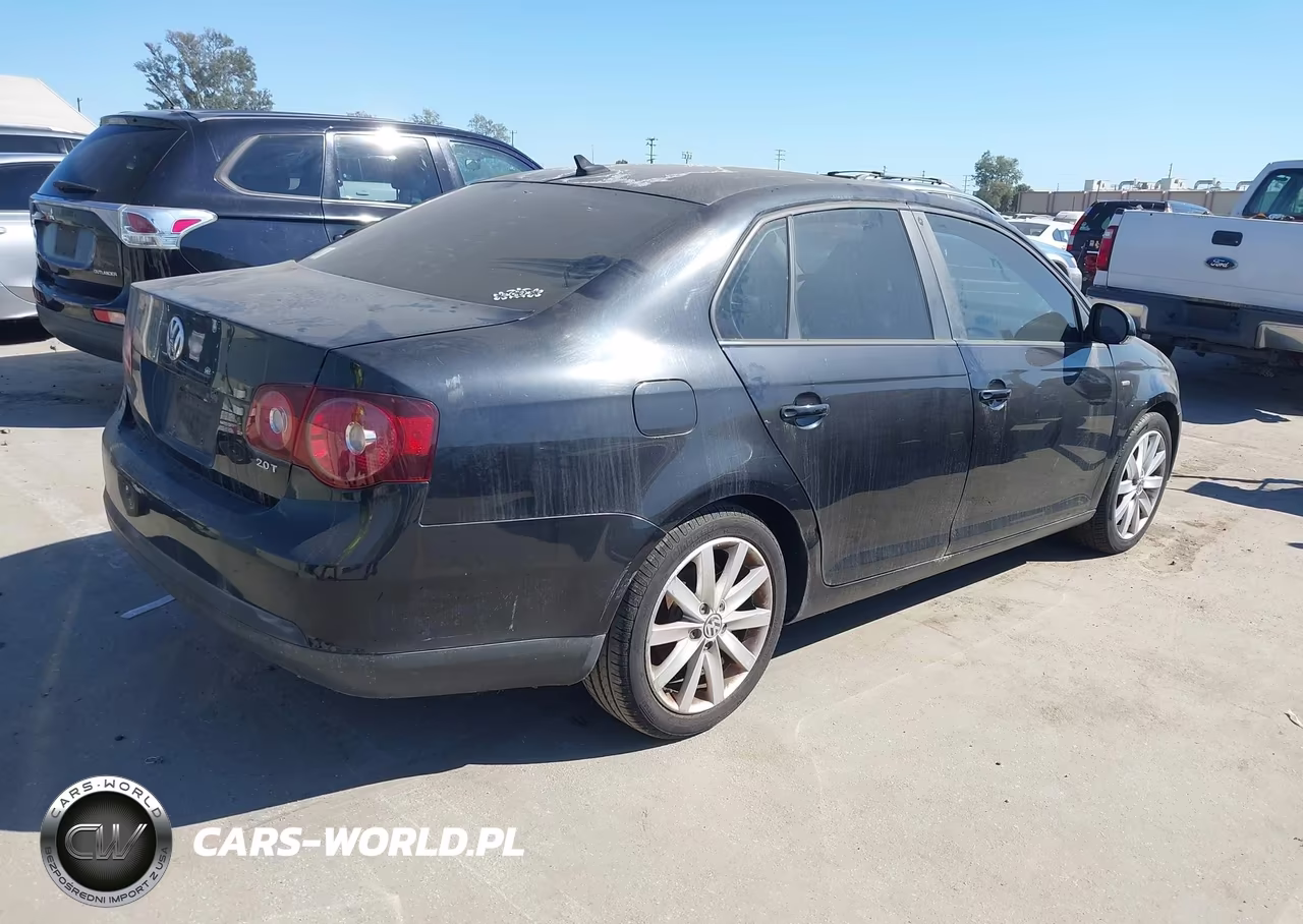 2010 Volkswagen Jetta Wolfsburg Edition VIN:3VWRA7AJ2AM106420 - 4