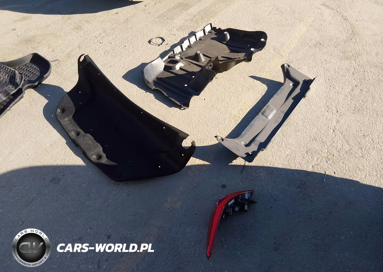 2026 Toyota Camry Se VIN:4T1DBADK0TU054128 - 12