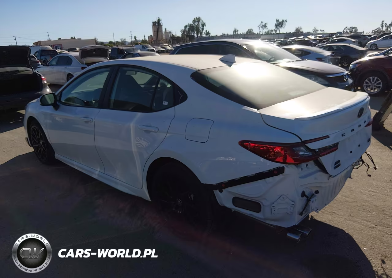 2026 Toyota Camry Se VIN:4T1DBADK0TU054128 - 3
